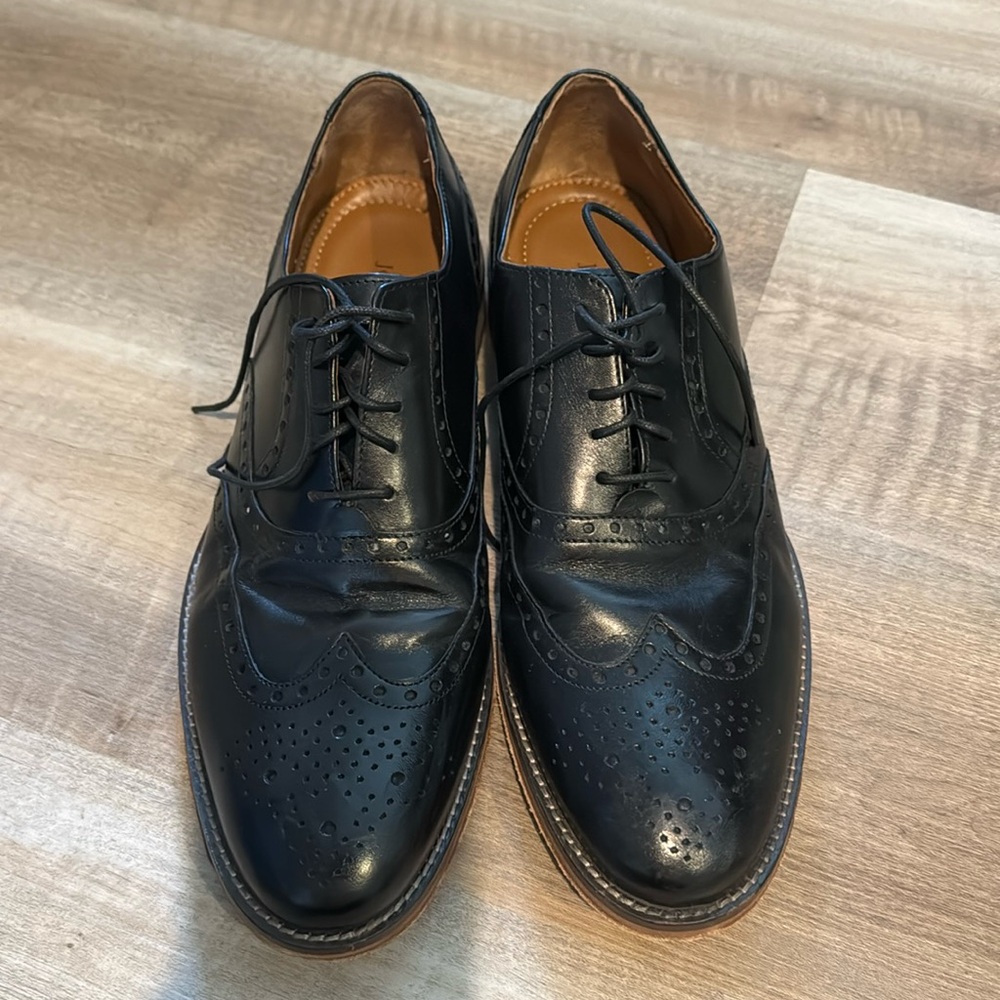 Johnson &!Murphy black dress shoes size 8 1/2